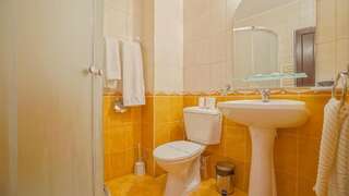 Мотели Motel Rolizo Brasov Брашов Двухместный номер с 2 отдельными кроватями и балконом-14